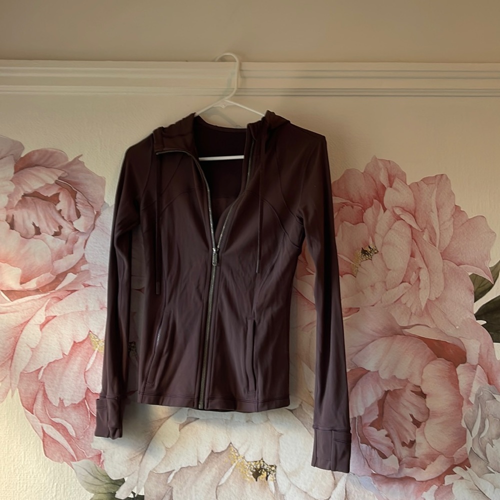 Lululemon dark maroon jacket